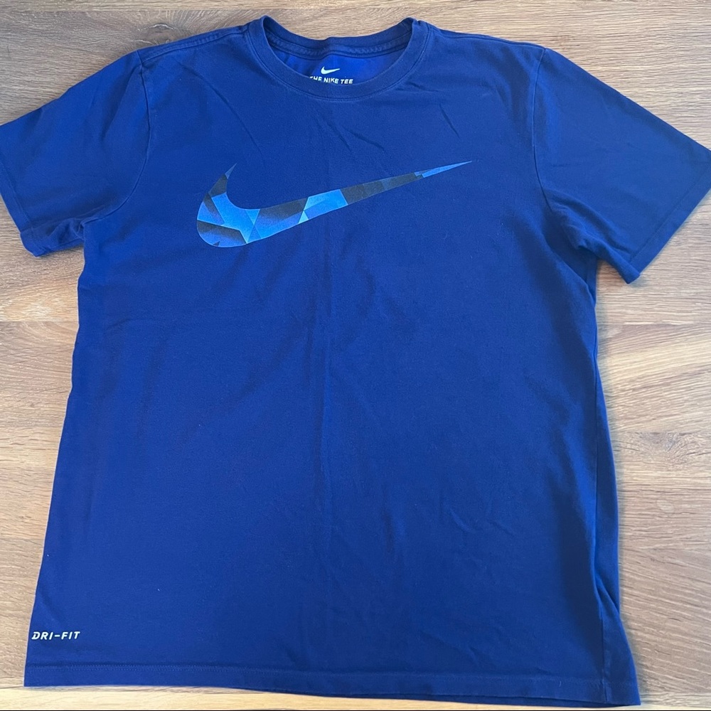Men’s Nike Dri-fit T-shirt